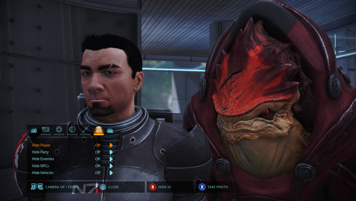 Commander Shephard and Wrex in the Citadel.